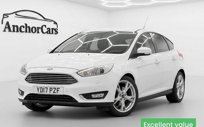 Used Ford Focus Titanium X 120 HP (88 kW) 2017 White Hatchback