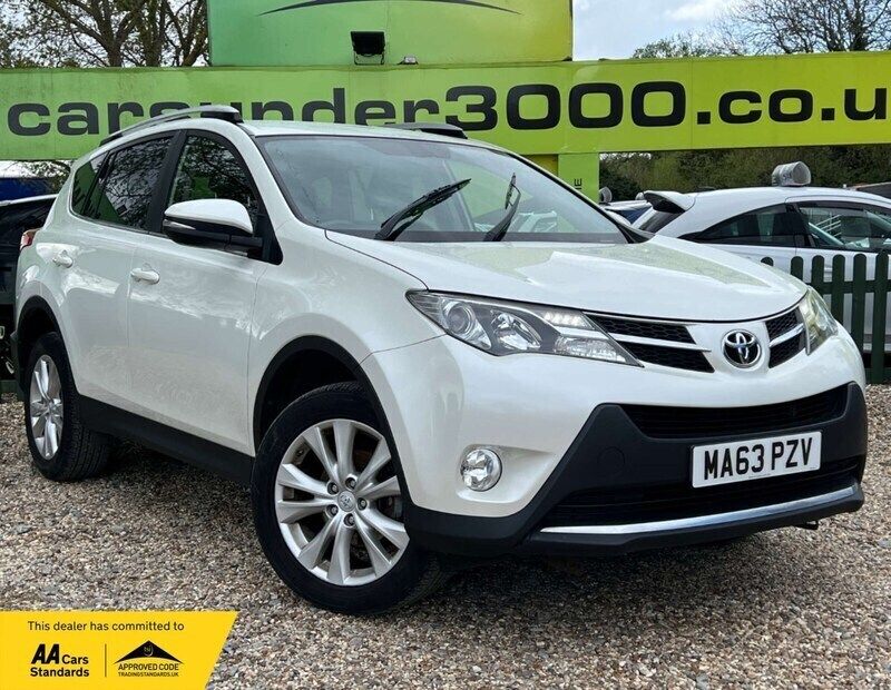 White Used 2013 Toyota RAV4 SUV | £6,750 (Fair price) - Image 1/4