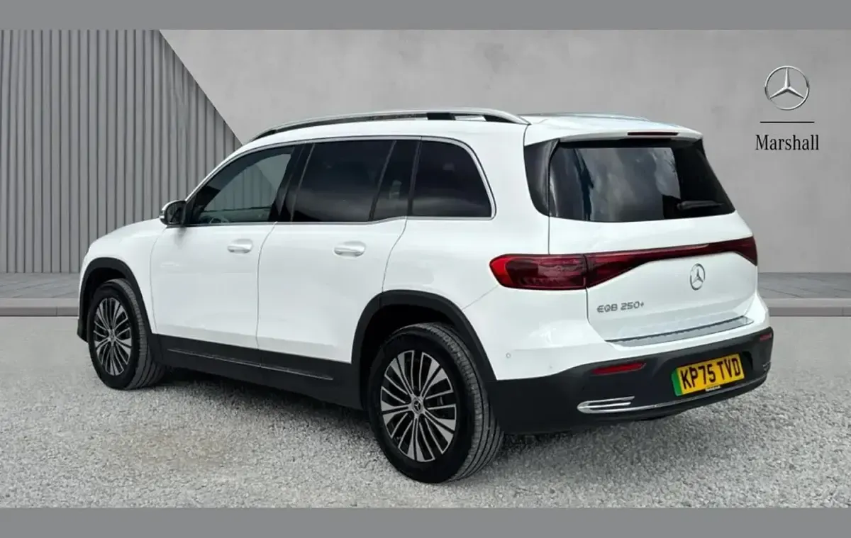 Used Mercedes EQB250+ Executive 139 kW (190 HP) 2025 Polar white SUV
