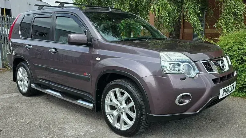 Used Nissan X-Trail Tekna 150 HP (110 kW) 2012 Beige SUV