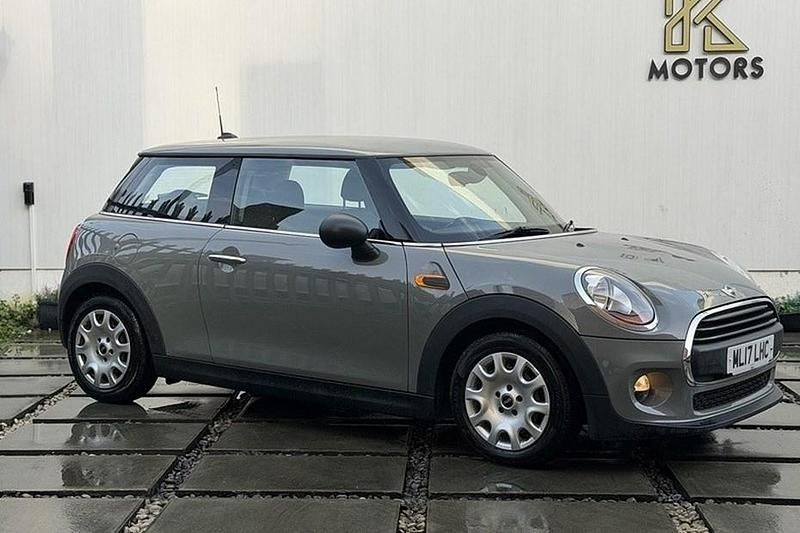 Used Mini ONE Hatch 102 HP (75 kW) 2017 Grey Hatchback