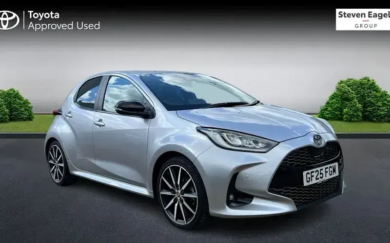 Used Toyota Yaris Hybrid Sport 131 HP (96 kW) 2026 Hatchback