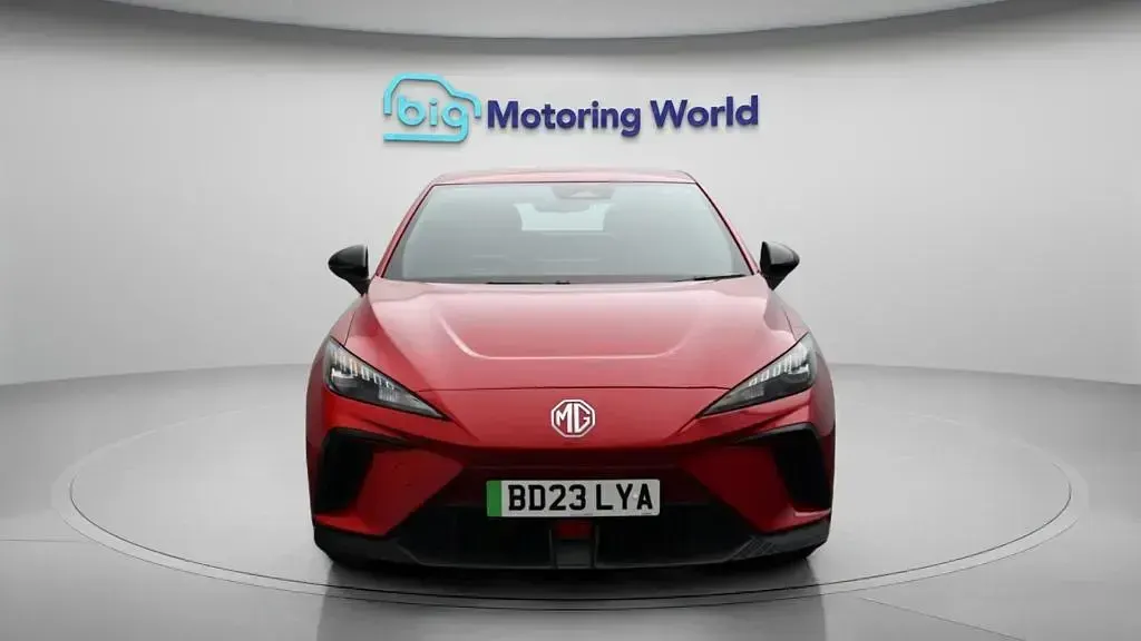 Used MG MG4 EV SE 319 kW (435 HP) 2023 Hatchback