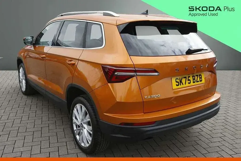 Used Skoda Karoq SE L 150 HP (110 kW) 2025 Phoenix orange metallic SUV