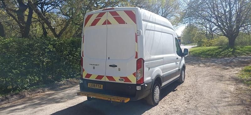 Begagnad Ford Transit 2018 Vit Minibuss