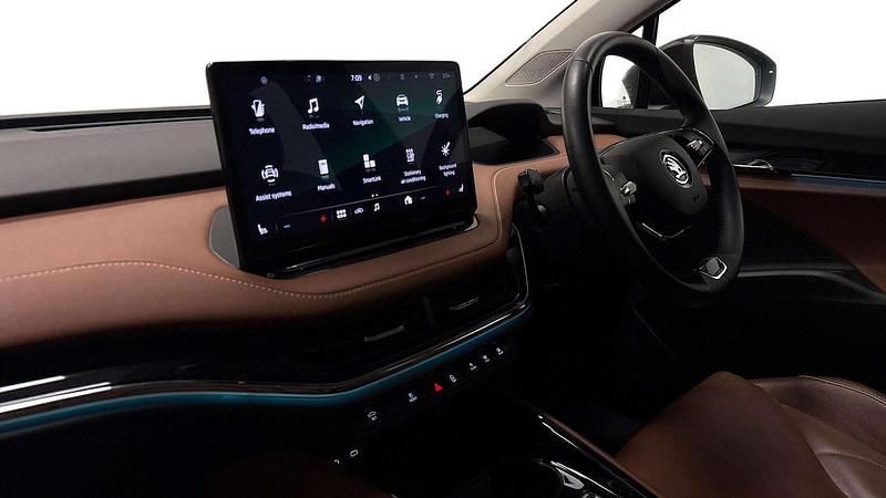 Used Skoda Enyaq iV ecoSuite 97 kW (132 HP) 2021 Black magic pearl effect SUV