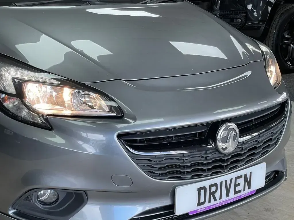 Second-hand Vauxhall Corsa SRi 90 CP (66 kW) 2019 Gri Hatchback