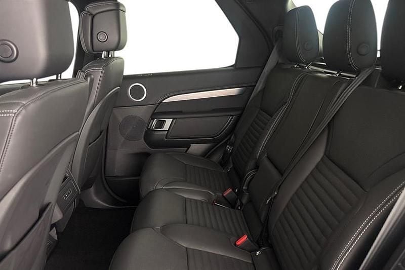 Used Land Rover Discovery 5 HSE Dynamic 350 HP (257 kW) 2025 Blue SUV