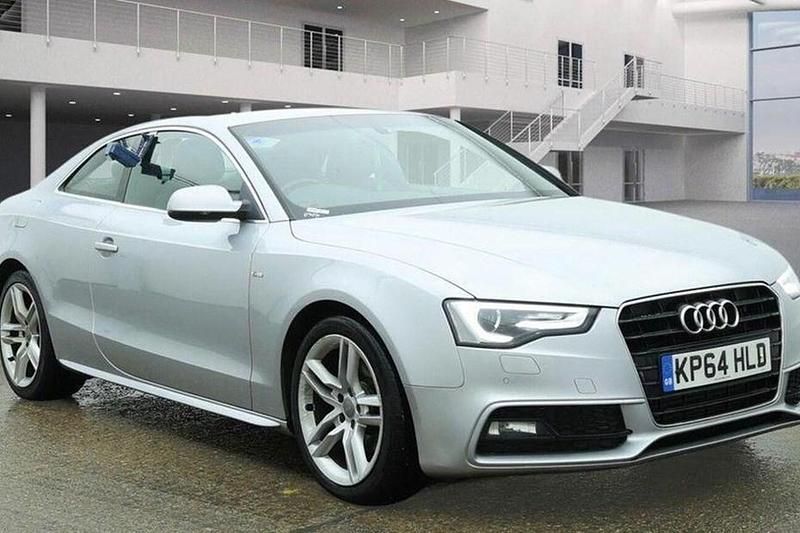 Used Audi A5 S-Line 177 HP (130 kW) 2014 Silver Coupe