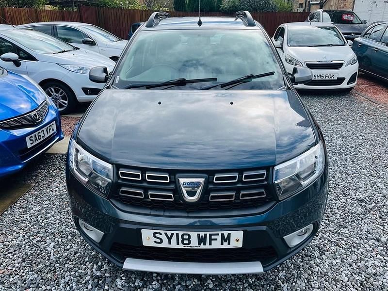 Używany Dacia Sandero Ambiance 90 KM (66 kW) 2018 Szary Hatchback