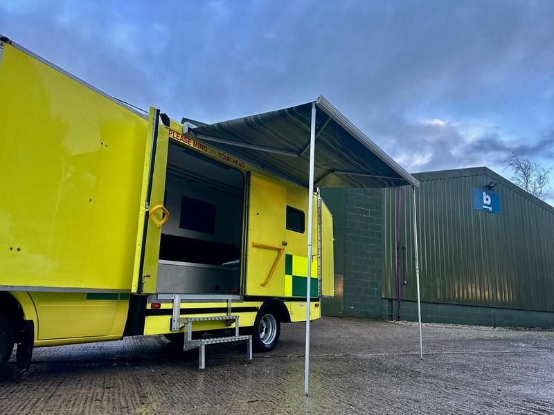 Used Mercedes Sprinter 2006 Yellow Van