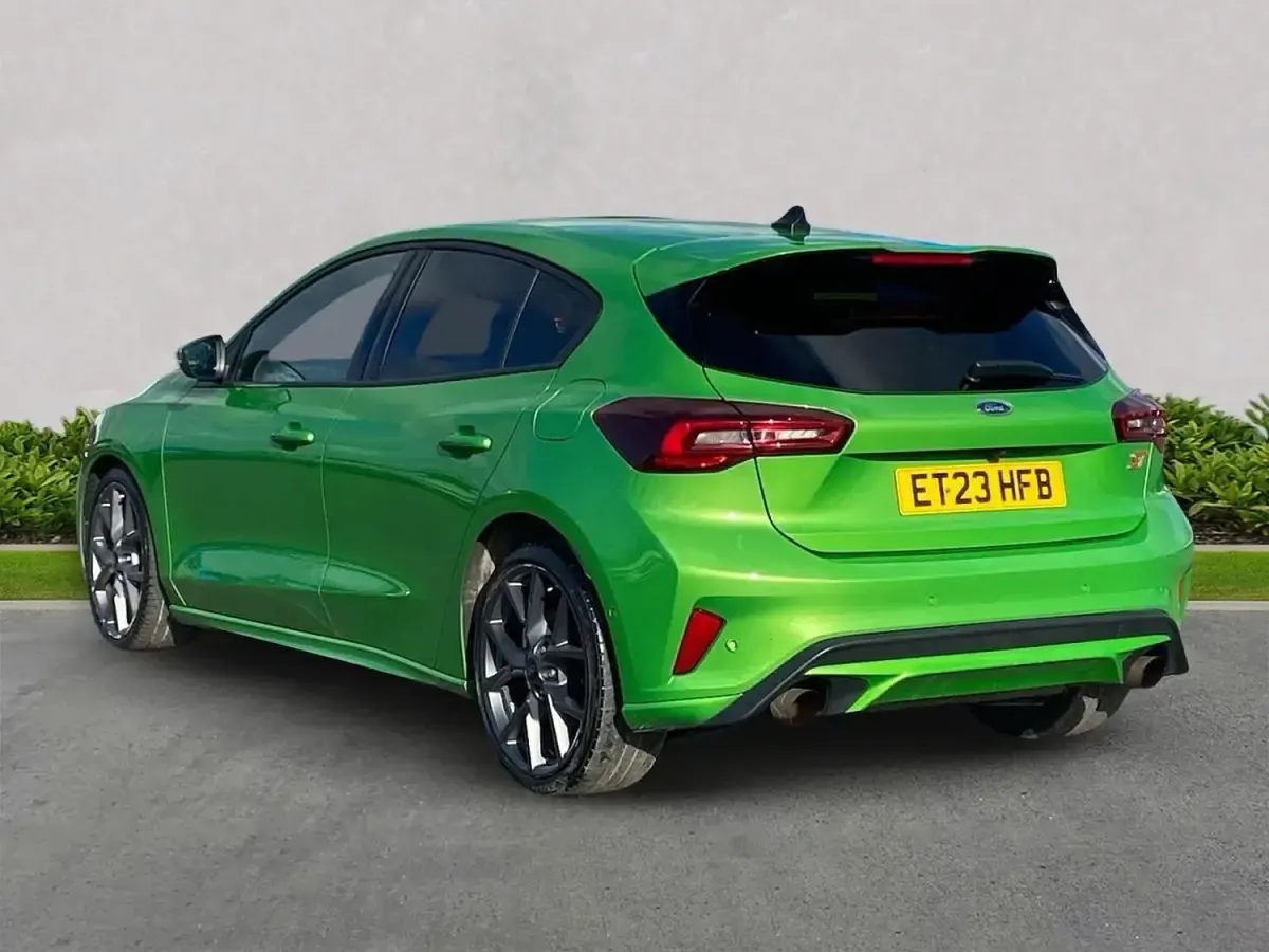 Begagnad Ford Focus ST 2023 Grön