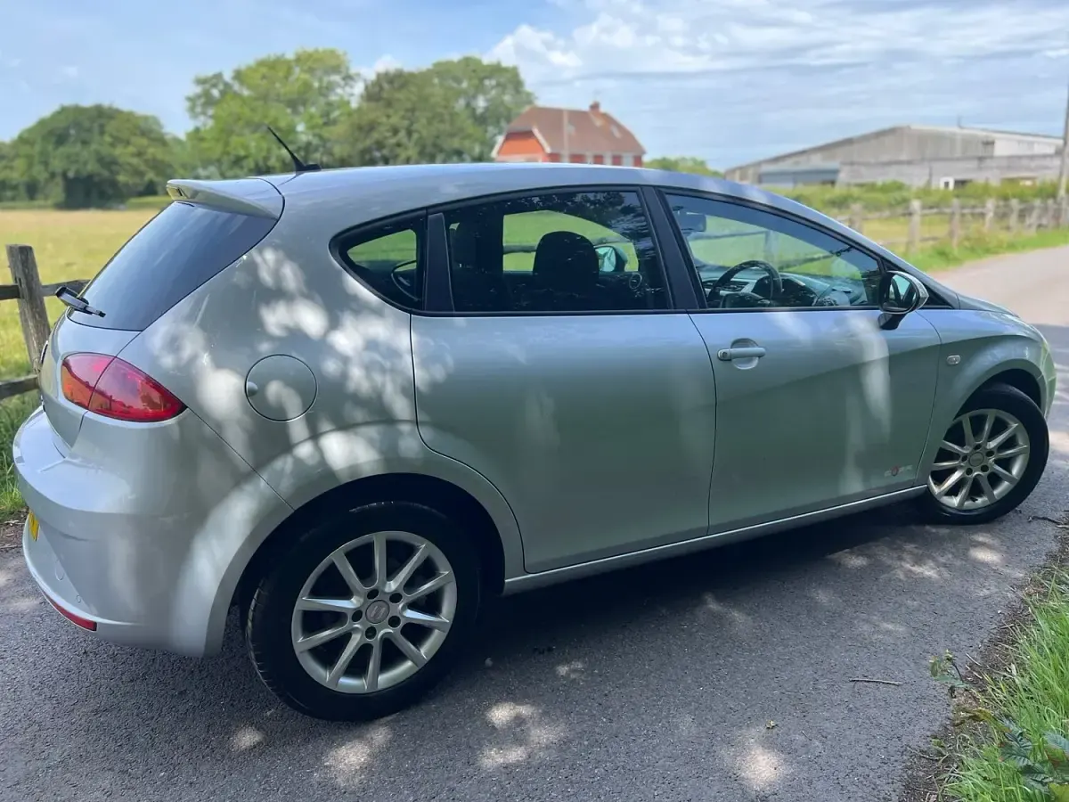 Used Seat Leon Copa 105 HP (77 kW) 2012 Silver Hatchback