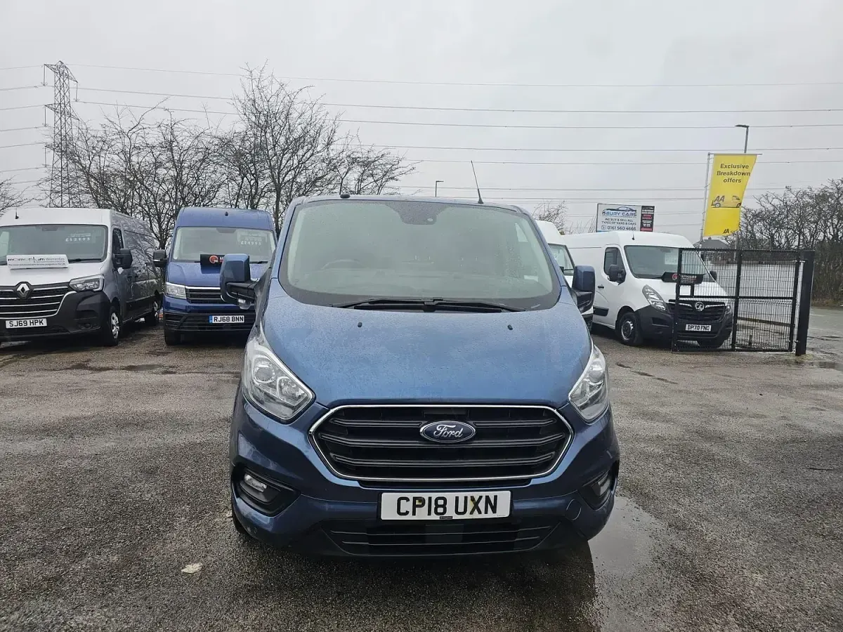Used Ford Transit Custom Limited 130 HP (95 kW) 2018 Blue Van