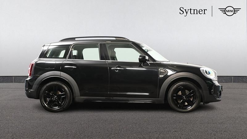 Used Mini Cooper Countryman Classic 134 HP (98 kW) 2021 Black SUV