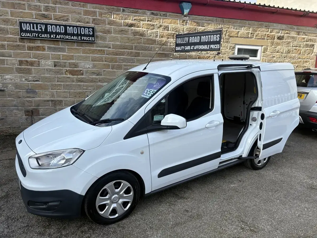 Used Ford Transit Trend 2018 White Van