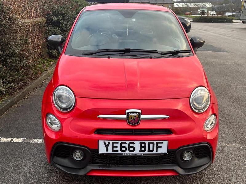 Used Abarth 595 Turismo 165 HP (121 kW) 2016 Red Hatchback
