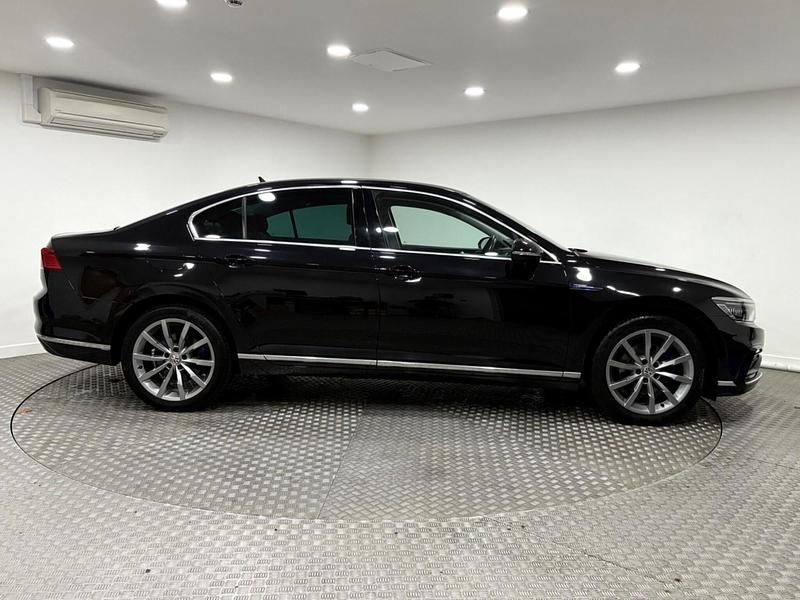 Used VW Passat Advance 218 HP (160 kW) 2020 Black Sedan