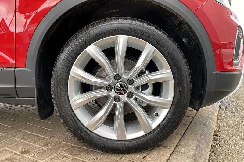 Used VW T-Roc Match 116 HP (85 kW) 2025 Black SUV