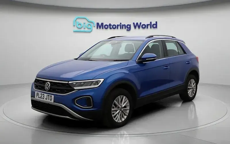 Usado VW T-Roc S 110 CV (80 kW) 2023 Azul SUV