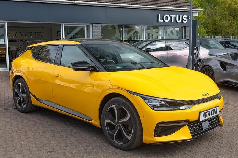 Used Kia EV6 GT-Line S 236 kW (321 HP) 2022 Yellow SUV