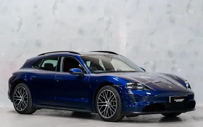 Begagnad Porsche Taycan Sport Turismo 350 kW (476 HK) 2022 Kombi