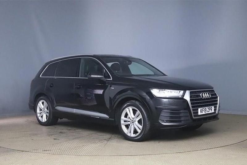 Used Audi Q7 S-Line 231 HP (169 kW) 2019 Black SUV