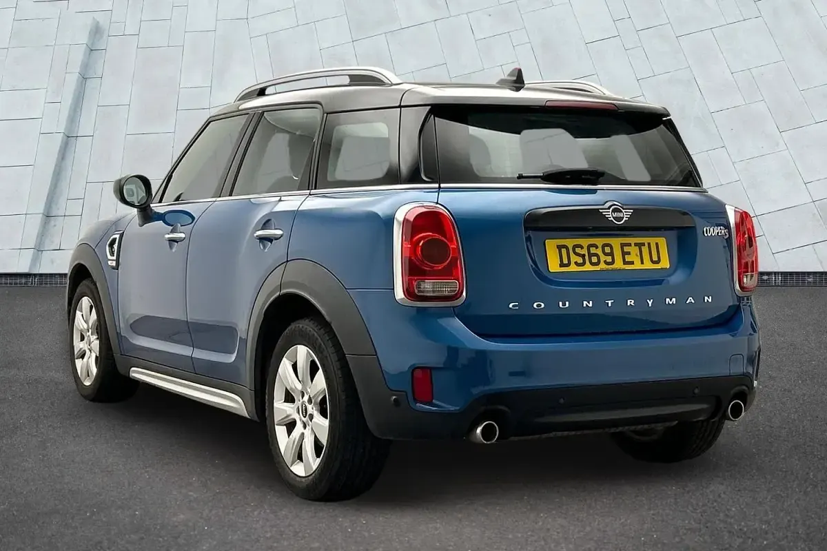 Used Mini Cooper S Countryman Classic 189 HP (139 kW) 2019 Blue SUV