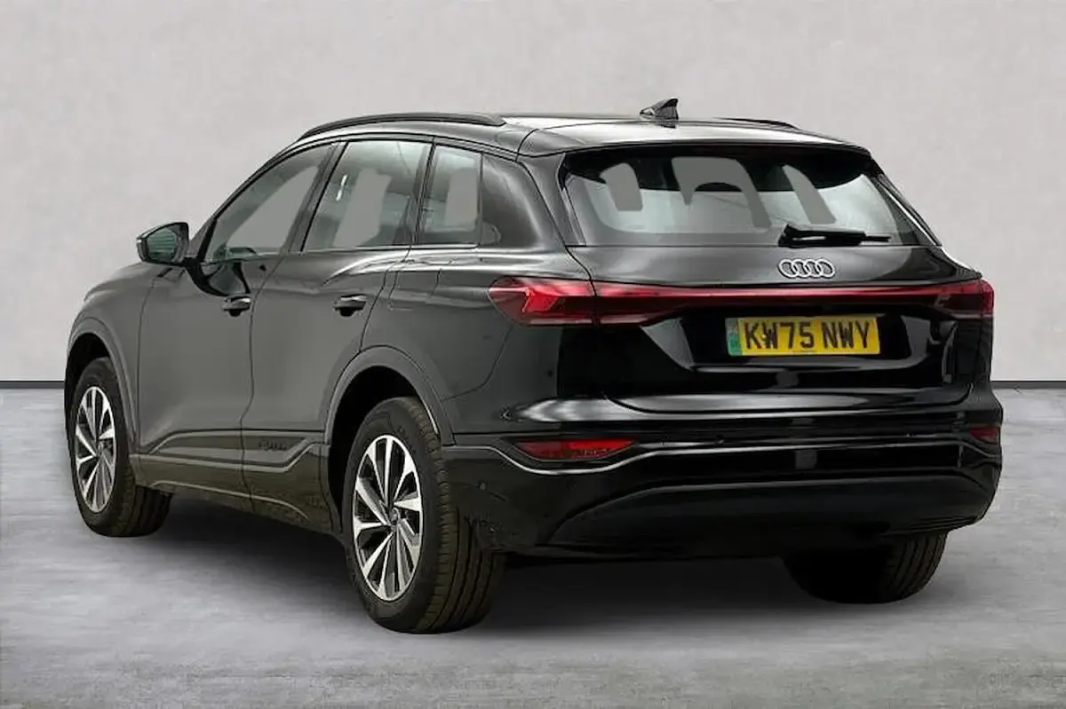 Used Audi Q6 e-tron Sport 185 kW (252 HP) 2026 Black SUV