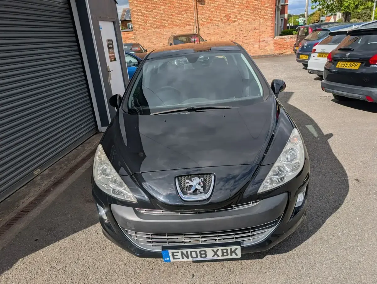 Second-hand Peugeot 308 Sport 120 CP (88 kW) 2008 Negru Hatchback