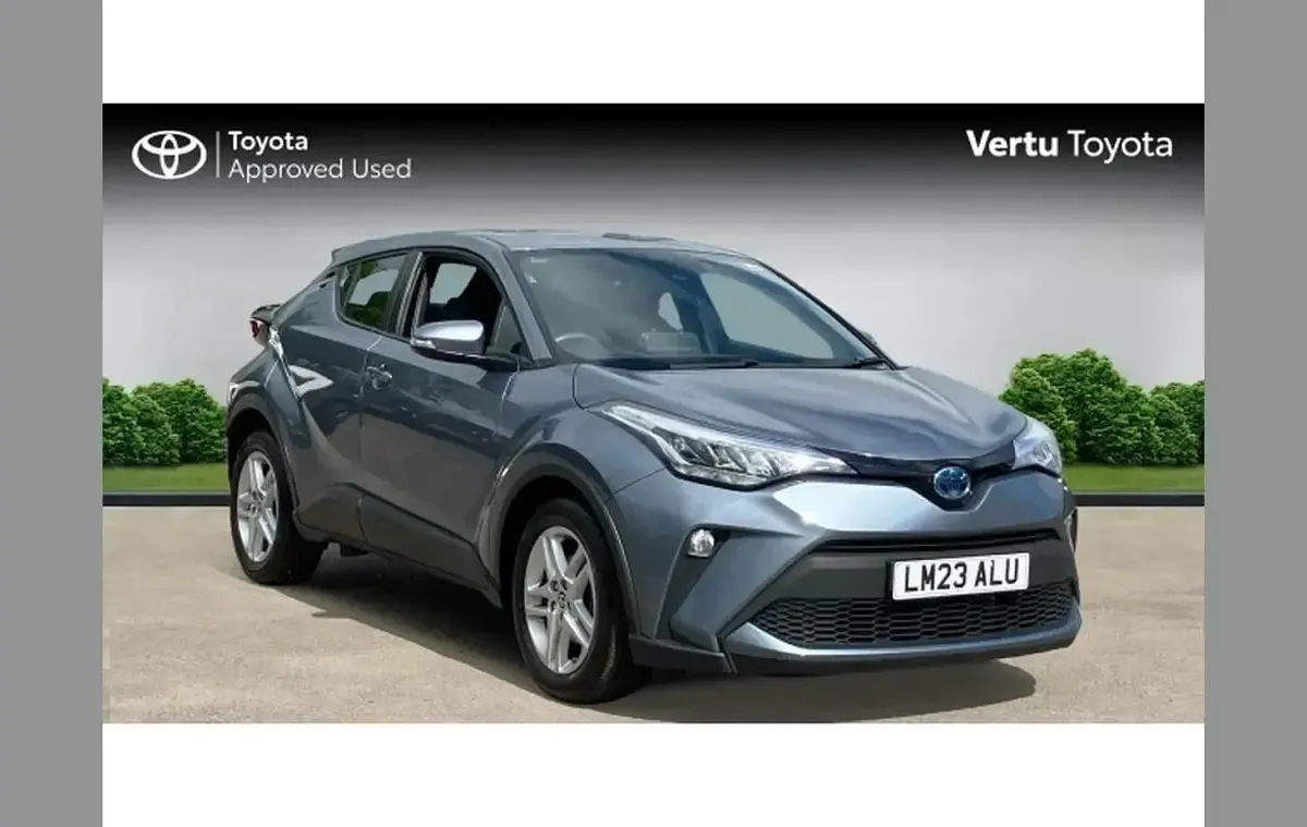 Second-hand Toyota C-HR 122 CP (89 kW) 2023 SUV