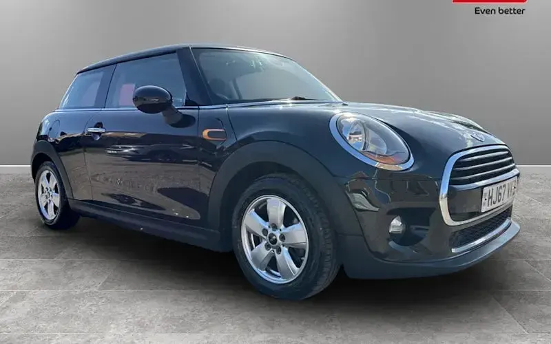 Used Mini Cooper Hatch 136 HP (100 kW) 2017 Hatchback