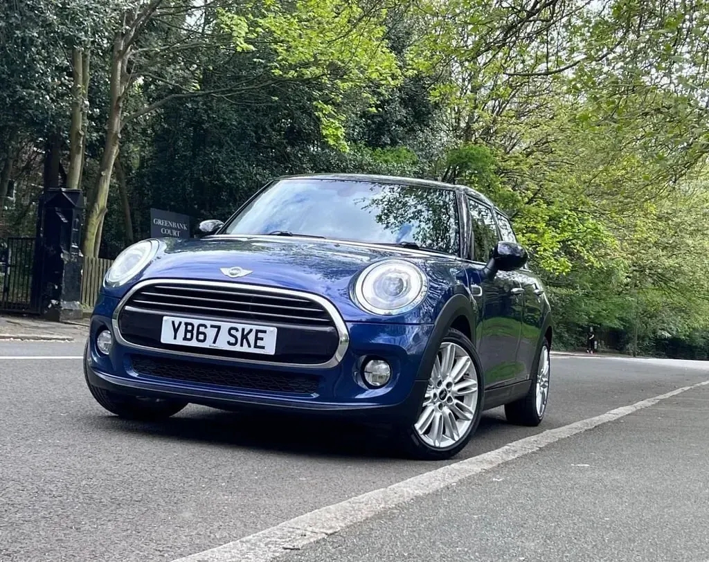 Used Mini Cooper Hatch 136 HP (100 kW) 2017 Blue Hatchback