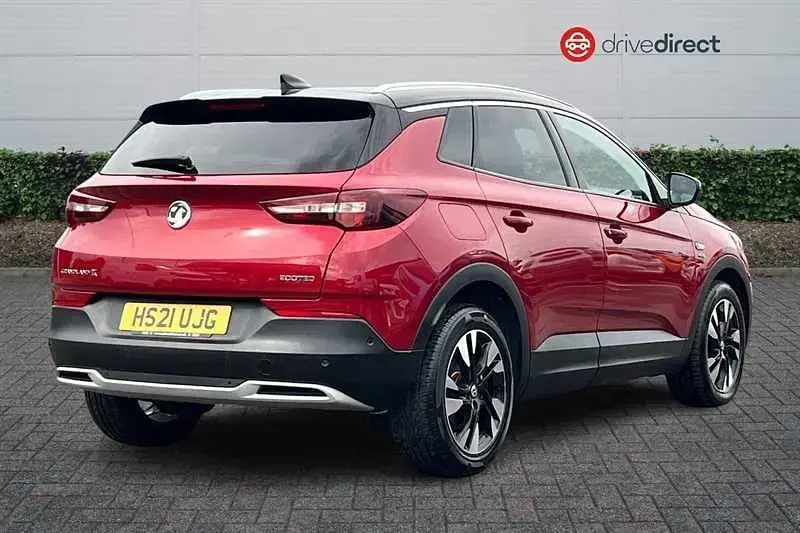 Used Vauxhall Grandland X Edition 130 HP (95 kW) 2021 Red SUV