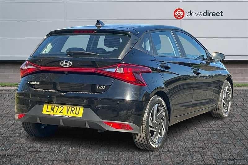 Used Hyundai i20 SE 100 HP (73 kW) 2022 Black Hatchback