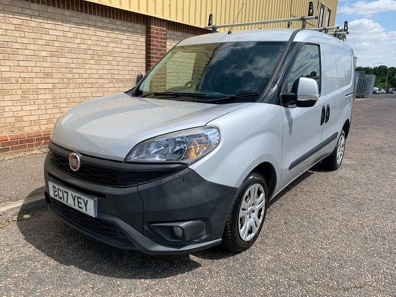 Grey Used 2017 Fiat Doblò MPV | £4,990 (Good price) - Image 1/4