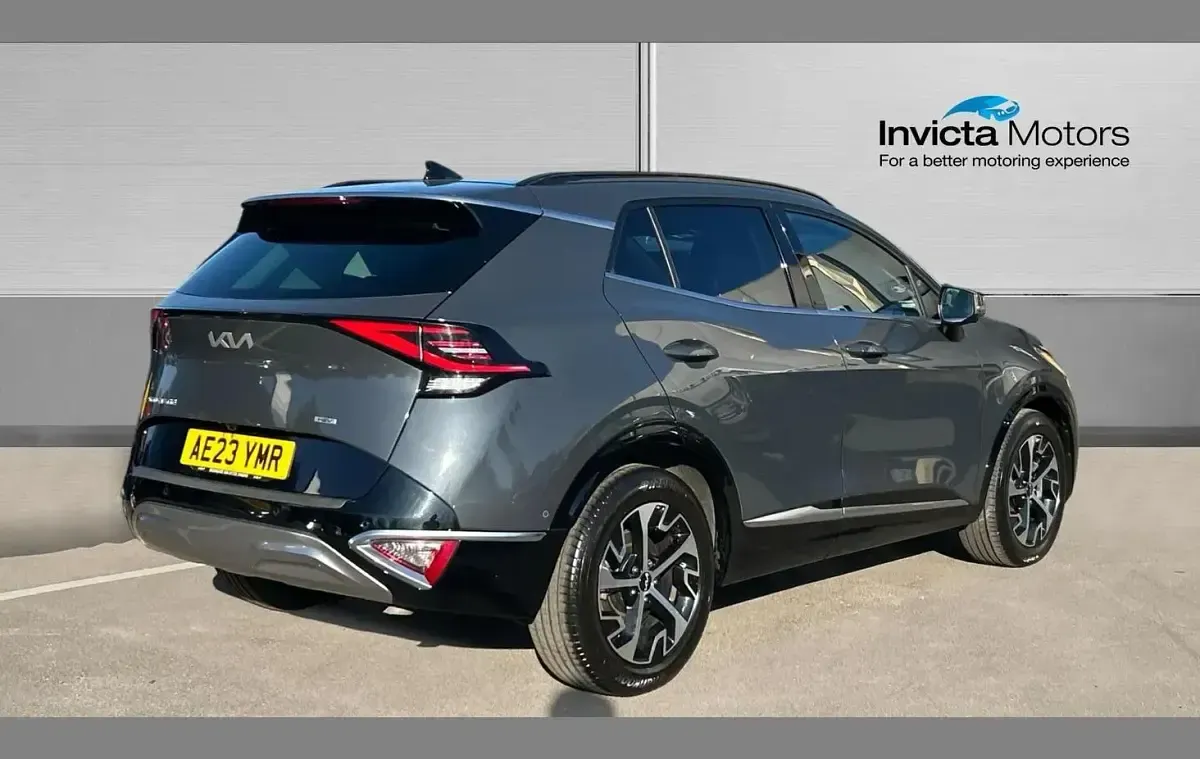 Used Kia Sportage 226 HP (166 kW) 2023 Grey SUV