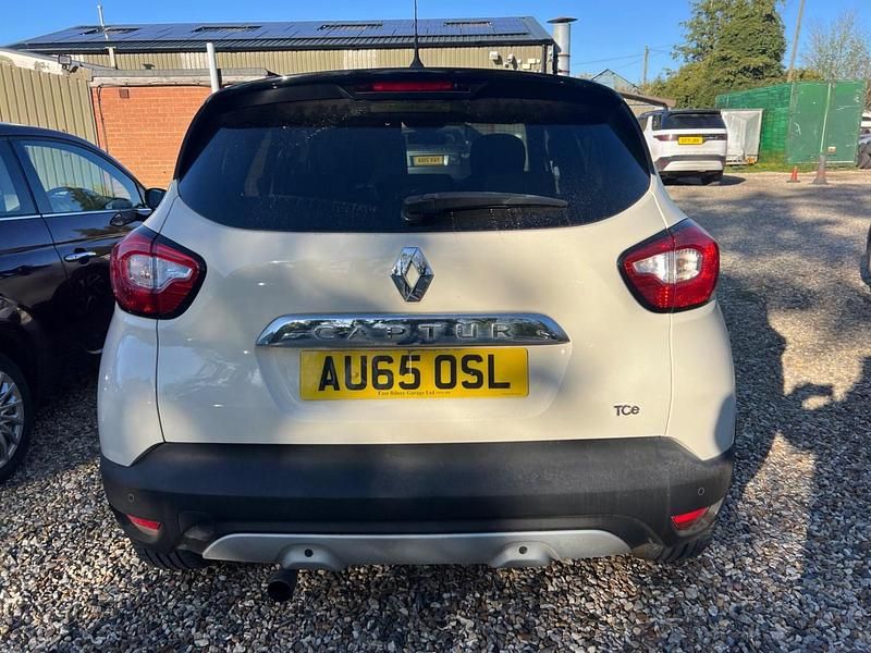 Second-hand Renault Captur Dynamique 120 CP (88 kW) 2015 Bej SUV