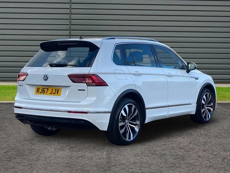 Used VW Tiguan R-line 150 HP (110 kW) 2018 White SUV