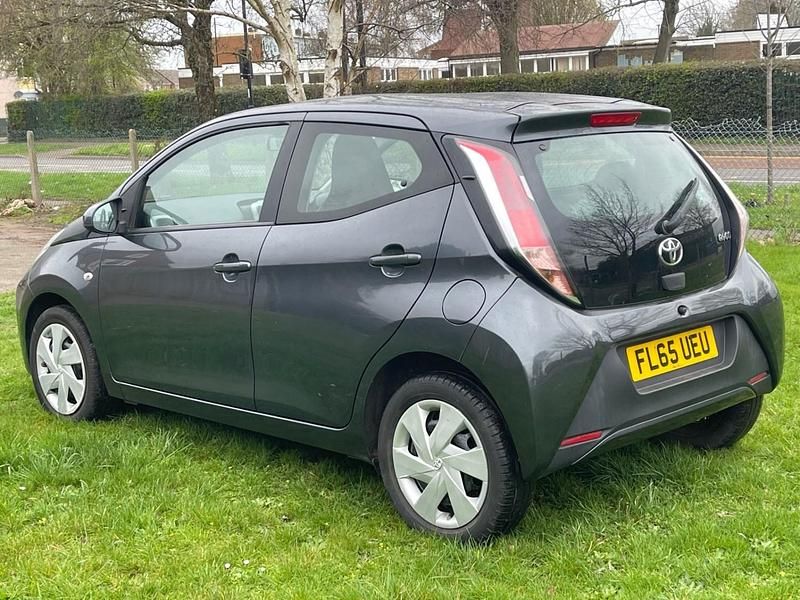 Used Toyota Aygo X-play 69 HP (50 kW) 2015 Grey Hatchback