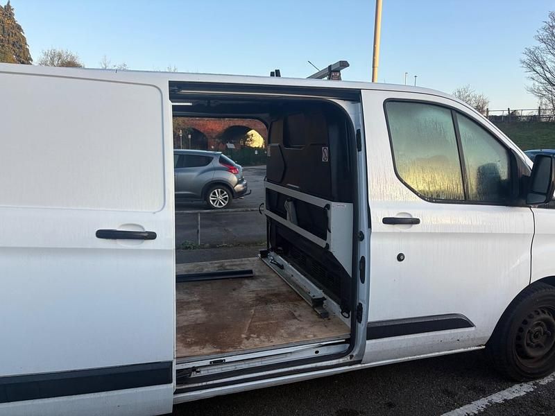 Begagnad Ford Transit Custom 100 HK (73 kW) 2016 Vit Van