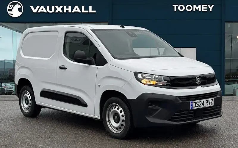 Used Vauxhall Combo S 102 HP (75 kW) 2024 MPV