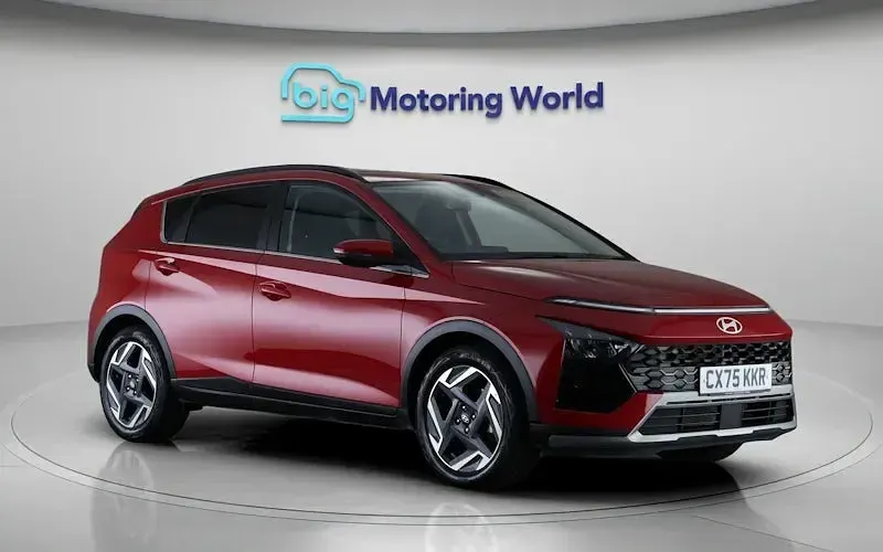 Begagnad Hyundai Bayon Ultimate 101 HK (74 kW) 2025 Röd SUV