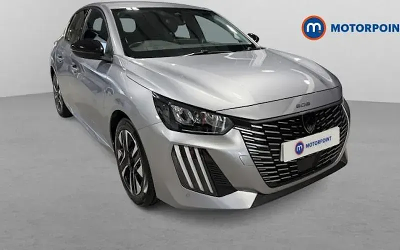 Second-hand Peugeot 208 Allure 101 CP (74 kW) 2025 Hatchback