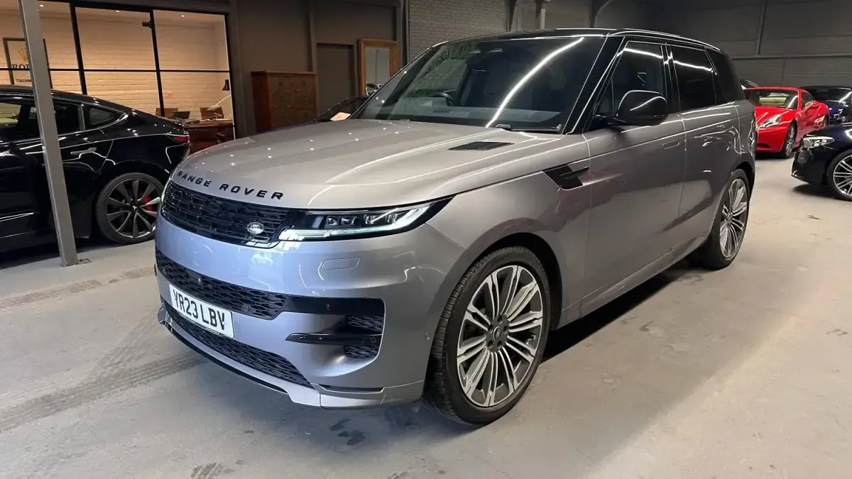 Second-hand Land Rover Range Rover Sport SE Dynamic 300 CP (220 kW) 2023 Gri SUV