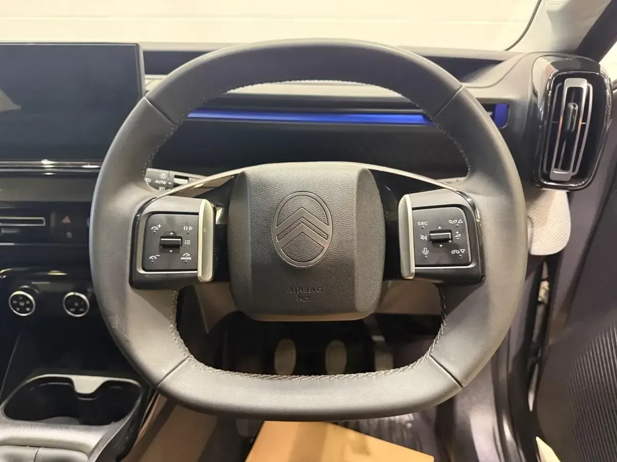 Used Citroën C3 101 HP (74 kW) 2025 Grey SUV