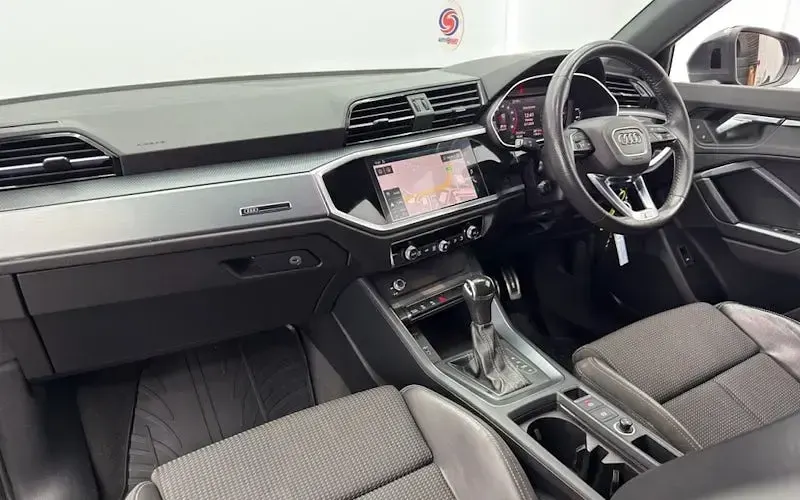 Used Audi Q3 S-Line 150 HP (110 kW) 2019 Grey SUV