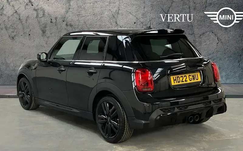 Used Mini Cooper S Hatch 178 HP (130 kW) 2022 Black Hatchback