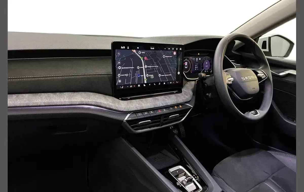 Neu Skoda Octavia SE L 150 PS (110 kW) 2025 Weiß Kleinwagen
