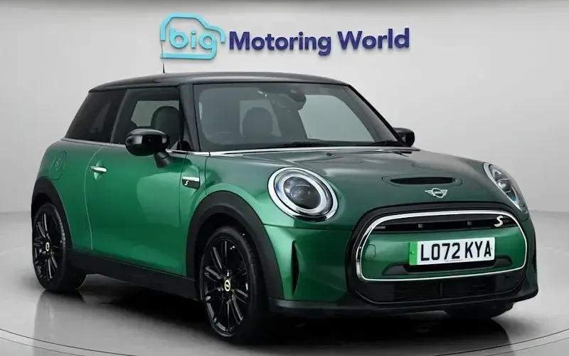 Used Mini Cooper S Level 2 135 kW (184 HP) 2022 Hatchback